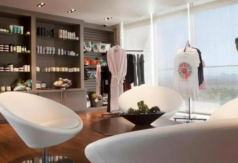 בית מלון כפרי Talking Stick Resort