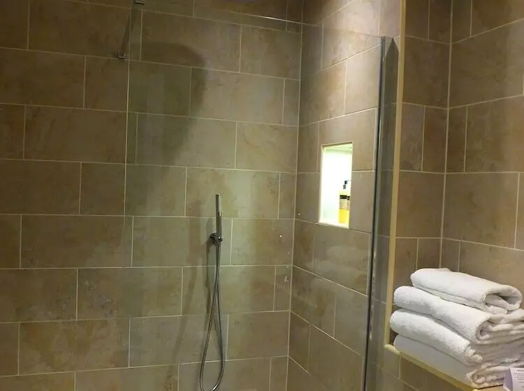 호텔 The Old Mill Inn