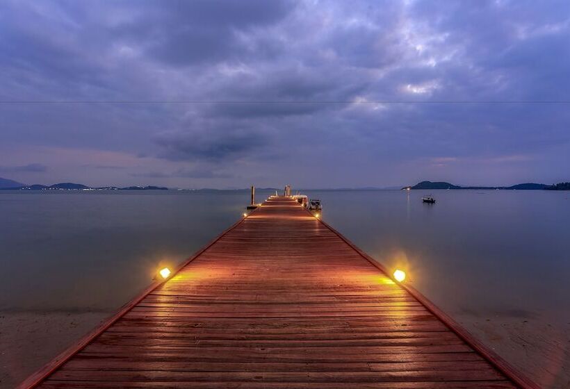 فندق Barcelo Coconut Island, Phuket