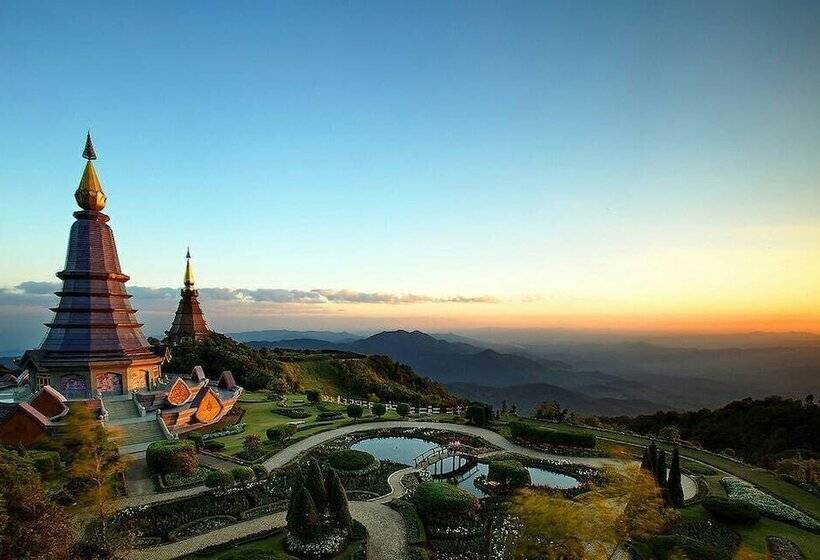 בית מלון כפרי Touch Star Resort Doi Inthanon