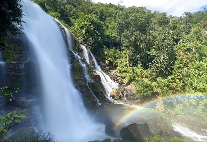 בית מלון כפרי Touch Star Resort Doi Inthanon