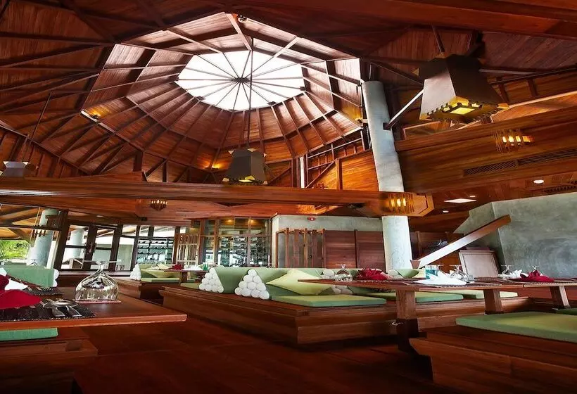 Nora Buri Resort & Spa