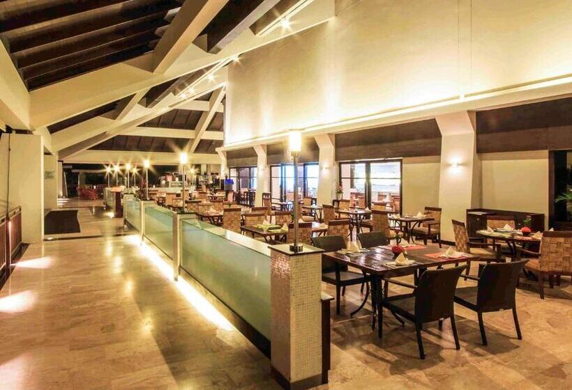 فندق The Nouveau Chumphon Beach Resort And Golf