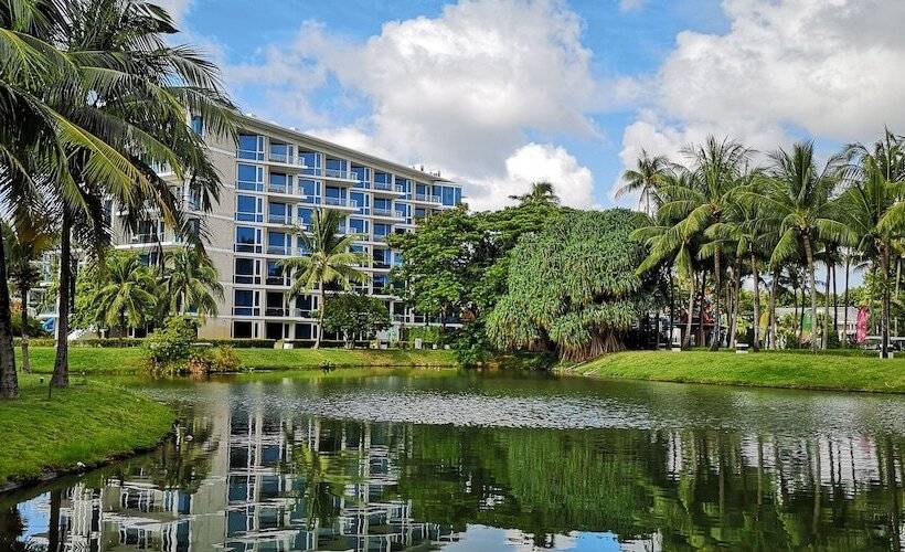 Splash Beach Resort, Maikhao Phuket   Sha Extra Plus