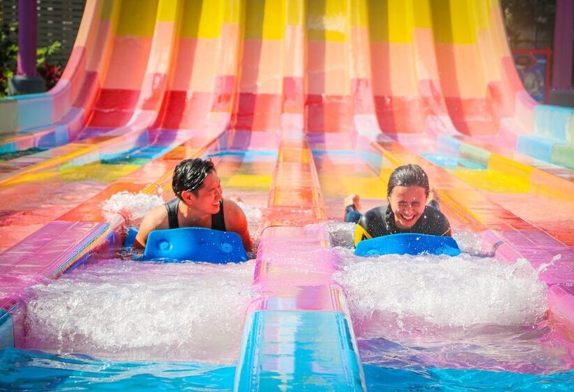 Splash Beach Resort, Maikhao Phuket   Sha Extra Plus