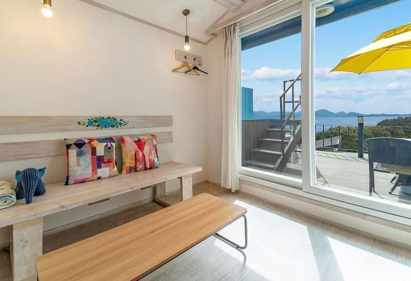 Pension (Hôtel basse catégorie) Namhae Dalbit 2gram