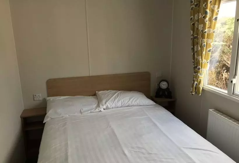 Exclusive Caravan At Newquay, Cornwall, Uk