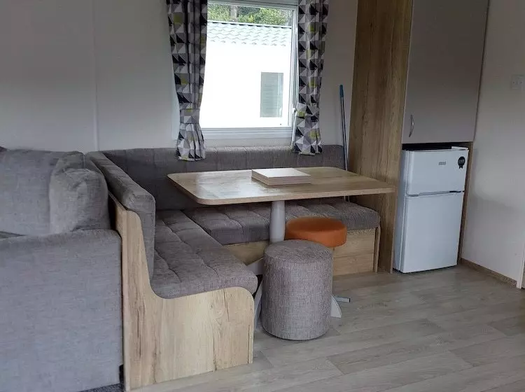 Exclusive Caravan At Newquay, Cornwall, Uk