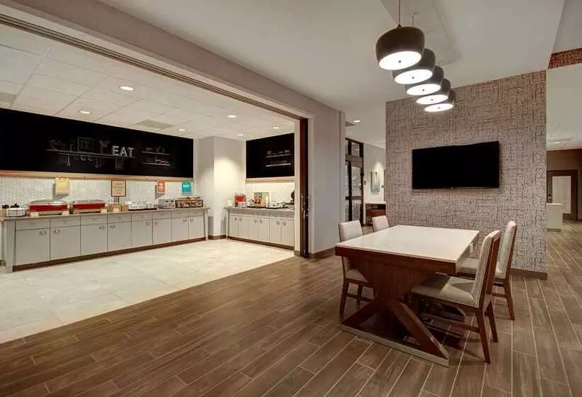 هتل Hampton Inn & Suites Sunnyvale Silicon Valley