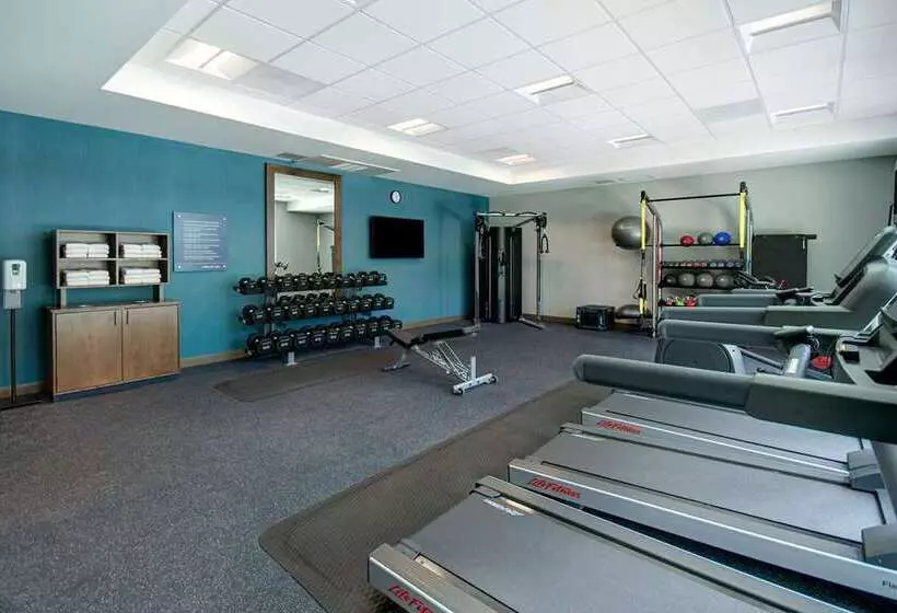 هتل Hampton Inn & Suites Sunnyvale Silicon Valley