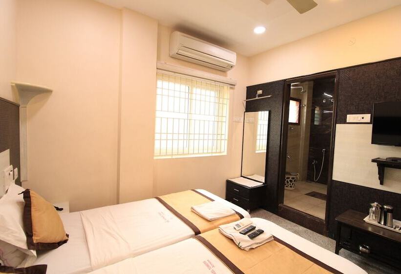 Hotel Rathnavel Towers Annex