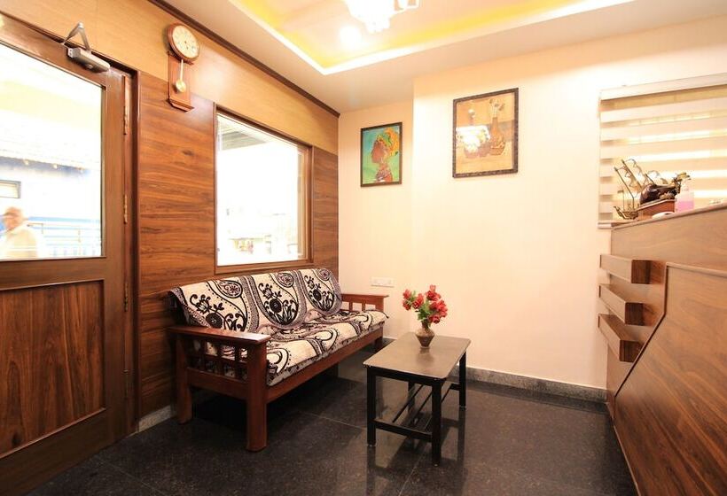 Hotel Rathnavel Towers Annex