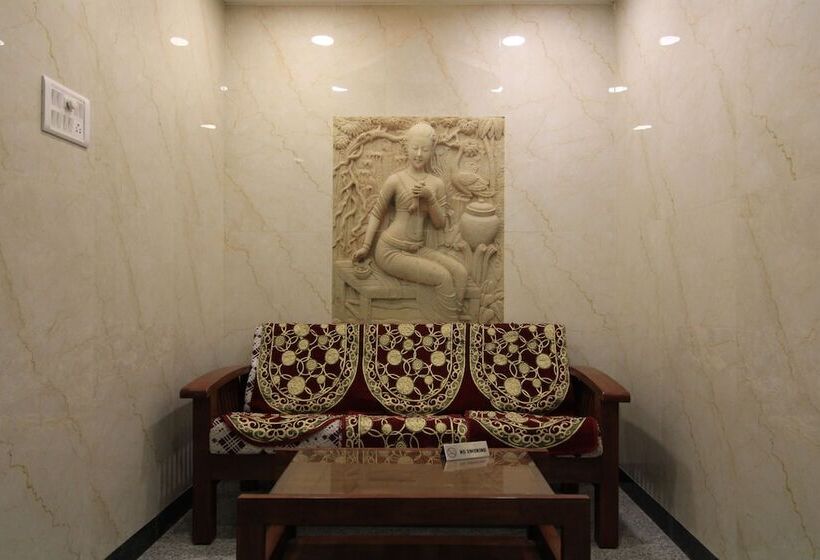 Hotel Rathnavel Towers Annex