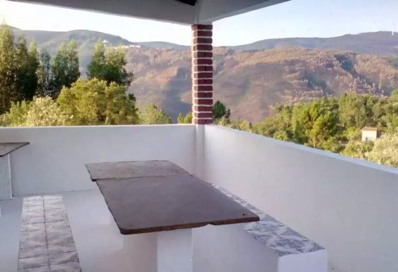 Residenssi Refugio Da Montanha Amazing Views Gois Region