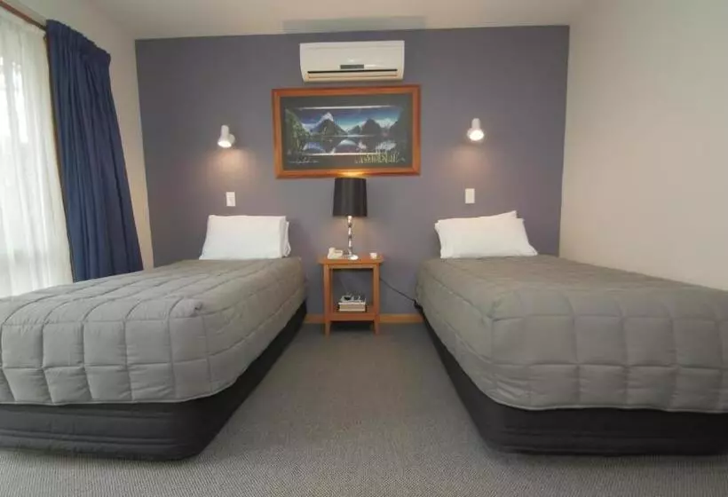 Asure Christchurch Classic Motel & Apartments