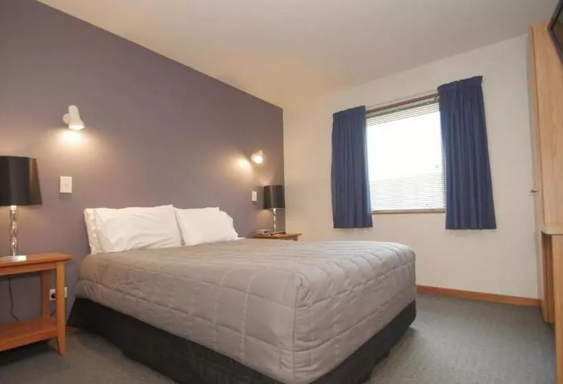 Asure Christchurch Classic Motel & Apartments