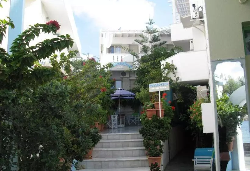 酒店 Alexandra S Rooms