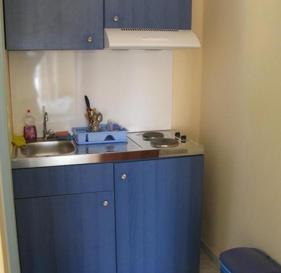 فندق Alexandra S Rooms