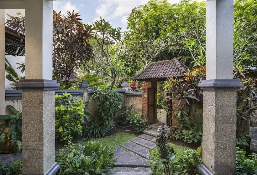 Bali Ayu Hotel & Villas