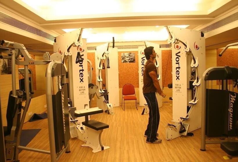 فندق Cambay Resort Jamdoli