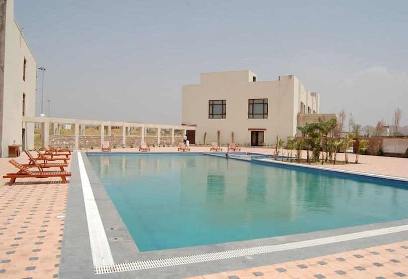 فندق Cambay Resort Jamdoli