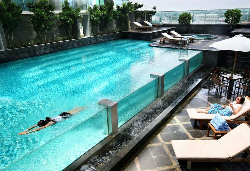 Cambridge Hotel Medan