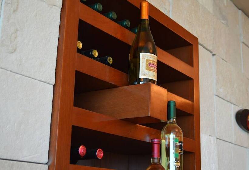 Hotelli Coral Island Beach View