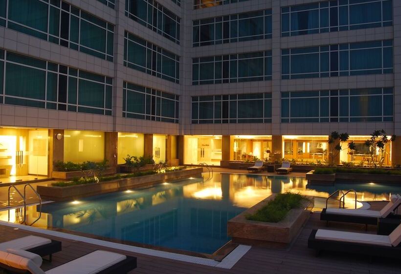 בית מלון כפרי Country Inn & Suites By Radisson, Sahibabad