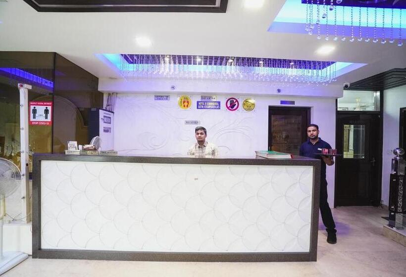 בית מלון כפרי B Continental