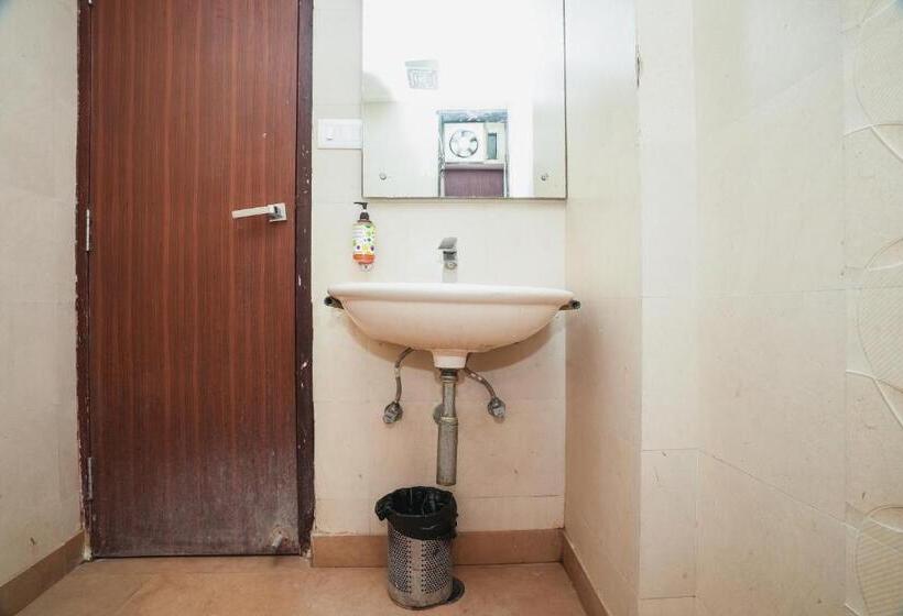 בית מלון כפרי B Continental