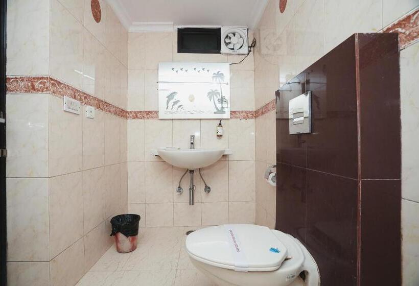 בית מלון כפרי B Continental