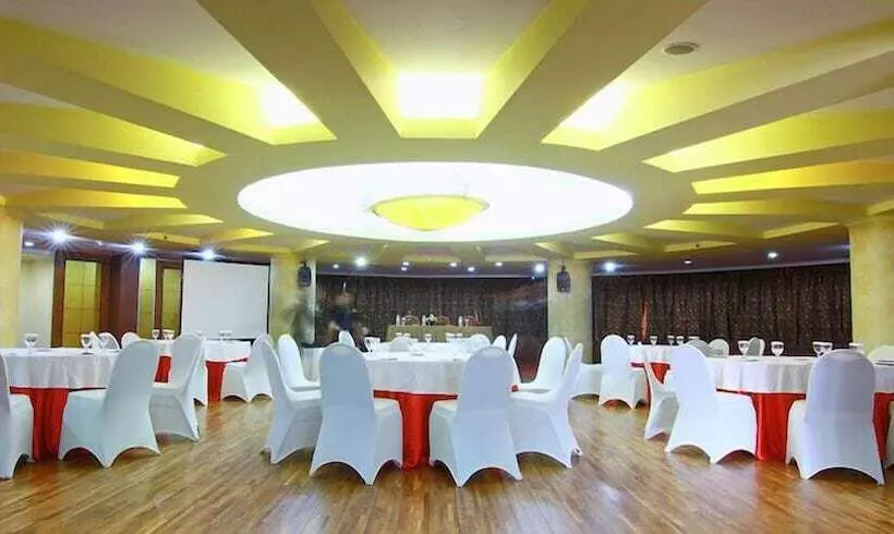 Hotell Grand Arkenso Park View