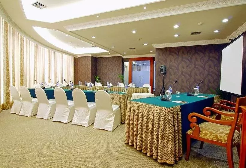 Hotell Grand Arkenso Park View