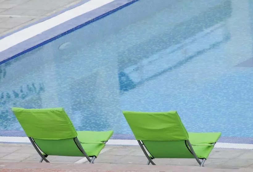 ホテル Inder Residency Resort & Spa Udaipur