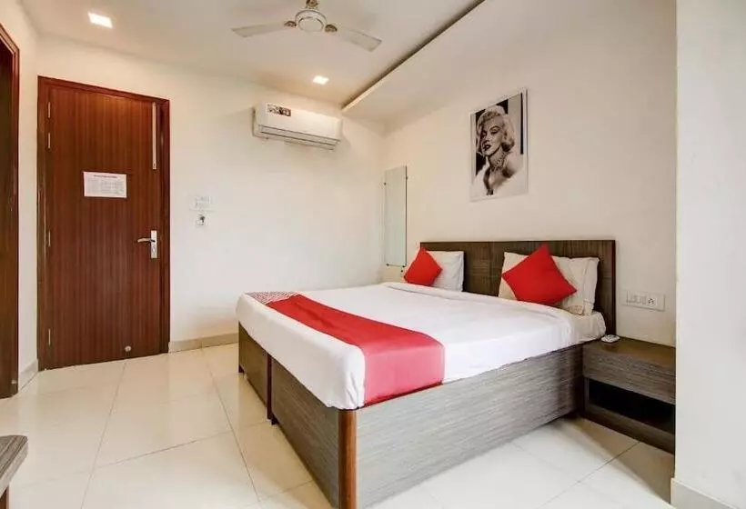 בית מלון כפרי Jayshree