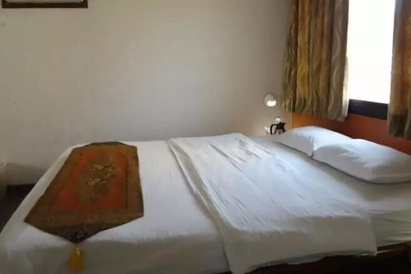 בית מלון כפרי Jayshree