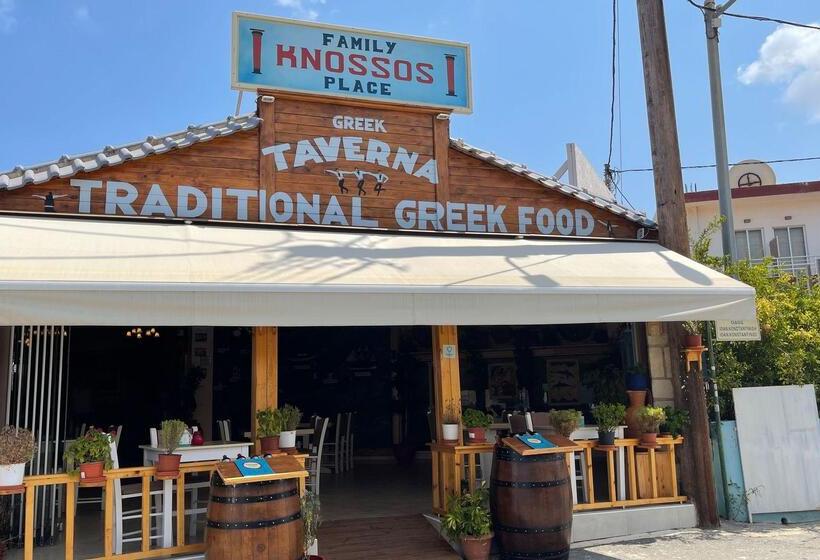 בית מלון כפרי Kaissa Beach