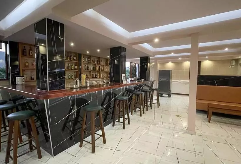 فندق Kaissa Beach