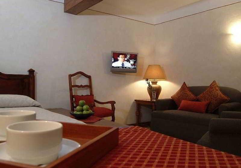 Отель La Provincia