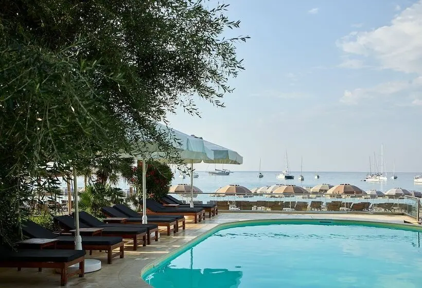 هتل Parga Beach Resort