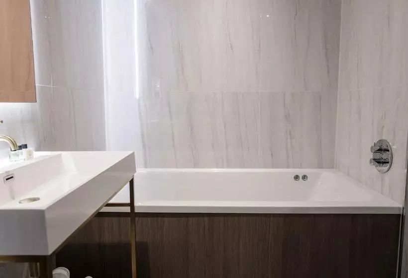 בית מלון כפרי Radstone