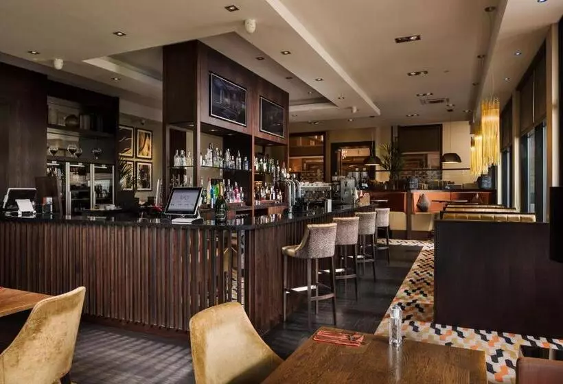 בית מלון כפרי Radstone