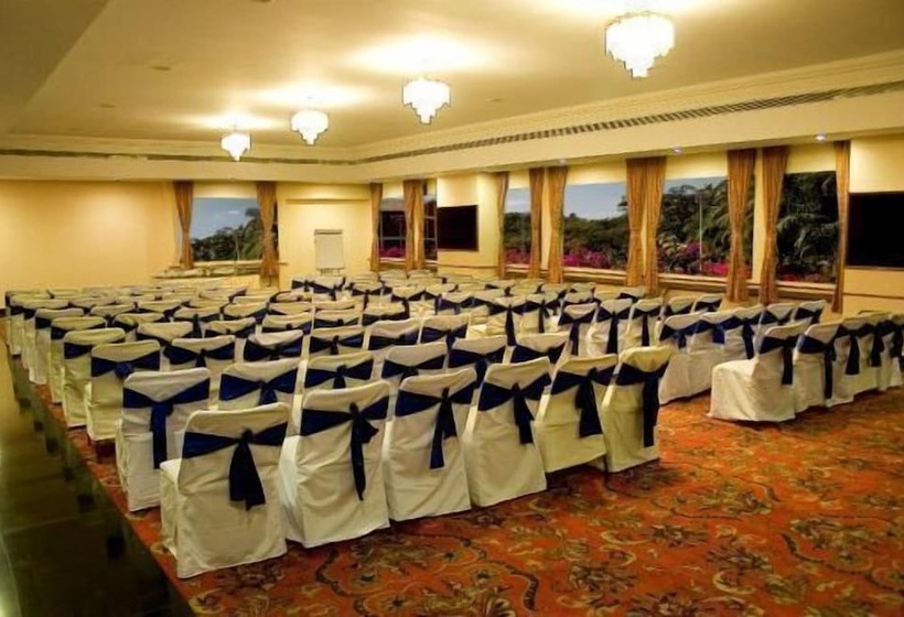 فندق Ramanashree California Resort