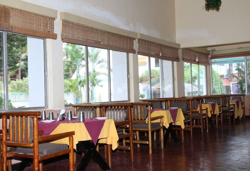 فندق Ramanashree California Resort