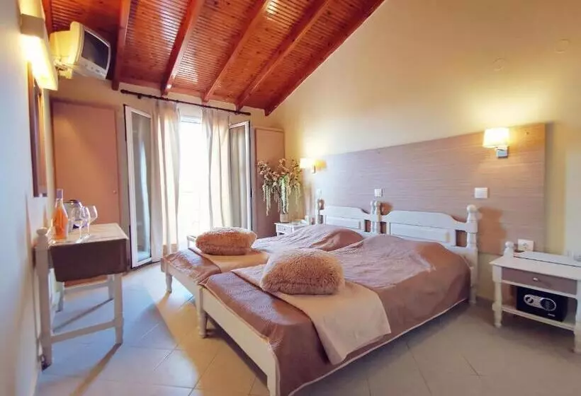 בית מלון כפרי Sellas