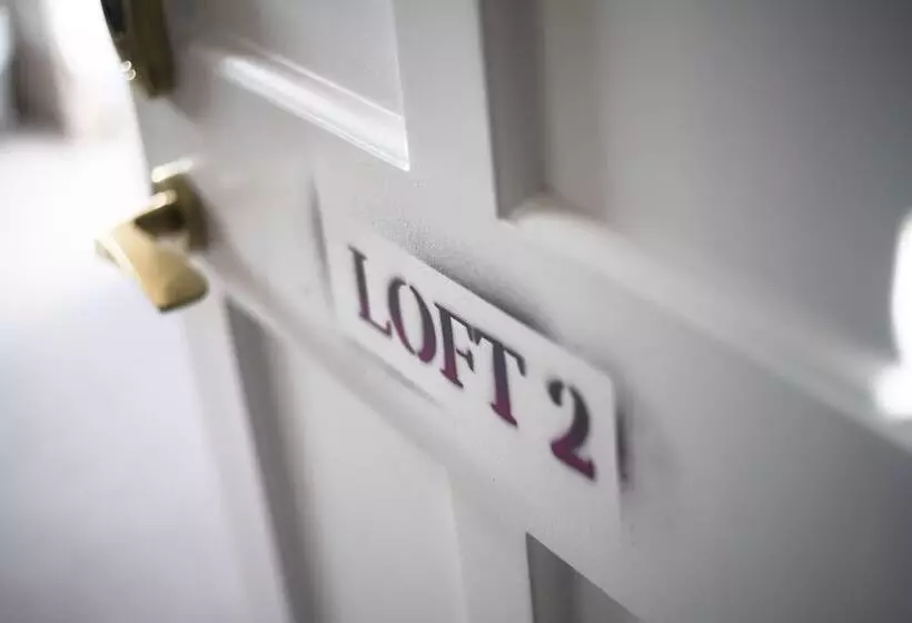 호텔 The Lodge Duxford