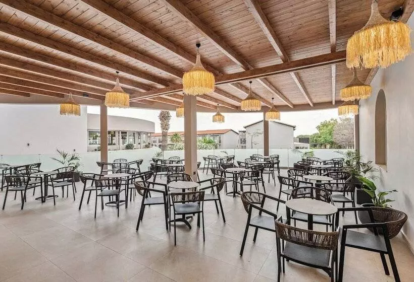 Hotel White Olive Marine Aquapark   All Inclusive