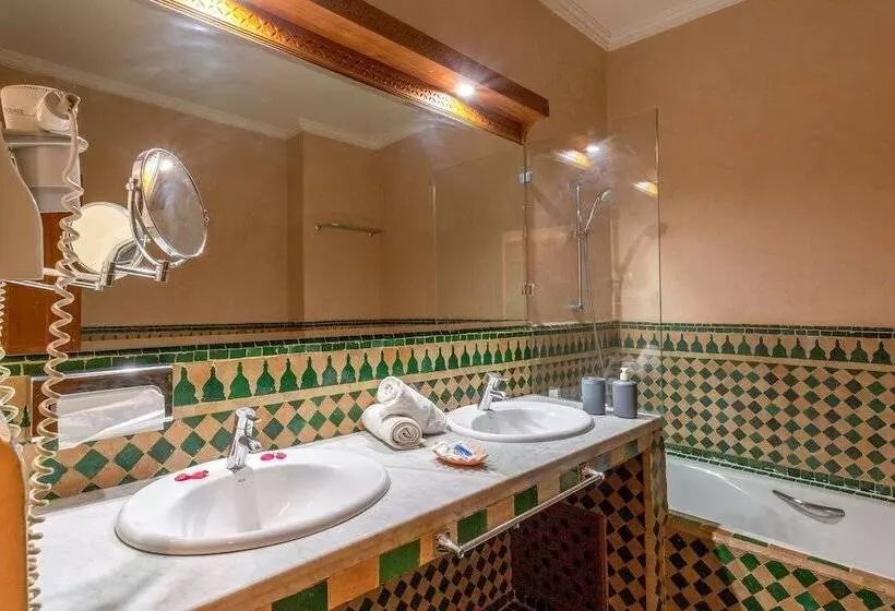 Palais Jena Hotel & Spa