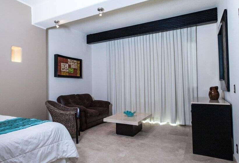 Zafiro Beach Boutique Resort