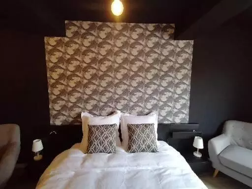 Aamiaismajoitus (B&B) Barotel   Bed & Dinner